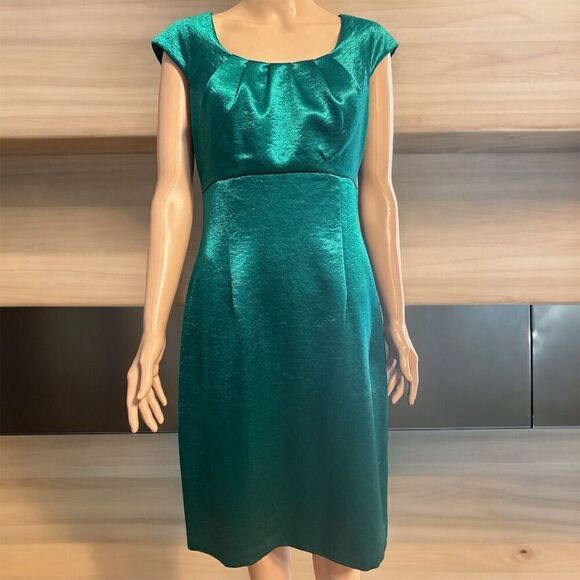 Connected Apparel Shiny Emerald Green Satin Finish Midi Dress Cap Sleeve - Picture 1 of 7